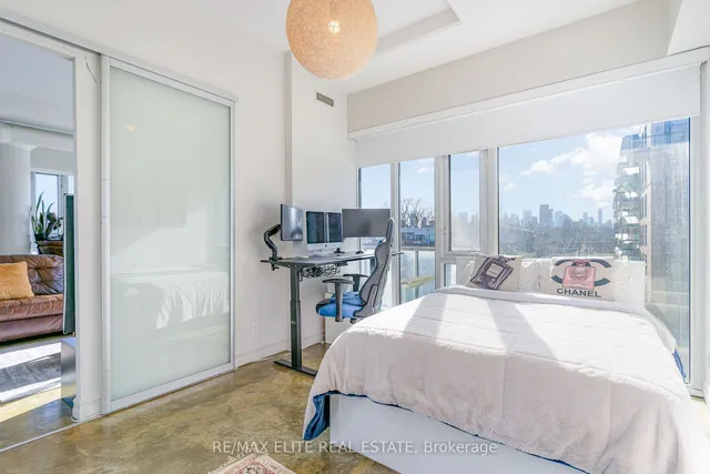 Additional image 13 of 201 Carlaw Ave Unit 412