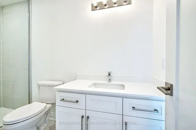 Additional image 40 of 14 Clear Valley Lane