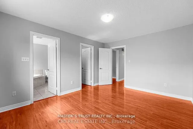 Additional image 7 of 31 blue diamond Dr