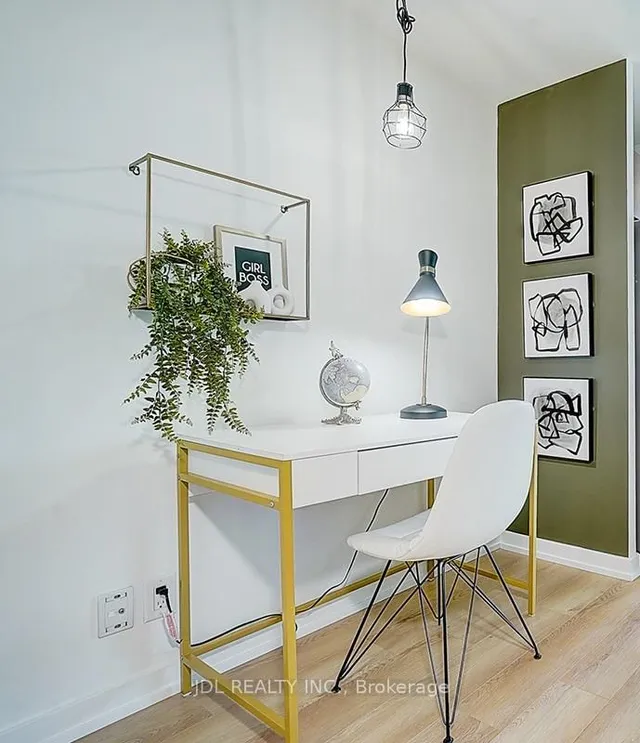 Additional image 3 of 390 CHERRY St Unit 1506