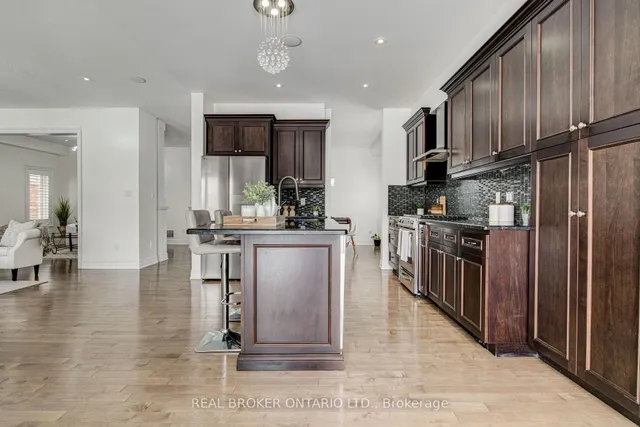 Additional image 20 of 145 Redtail St