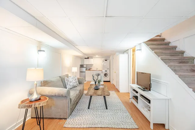 Additional image 33 of 12 Rowley Ave