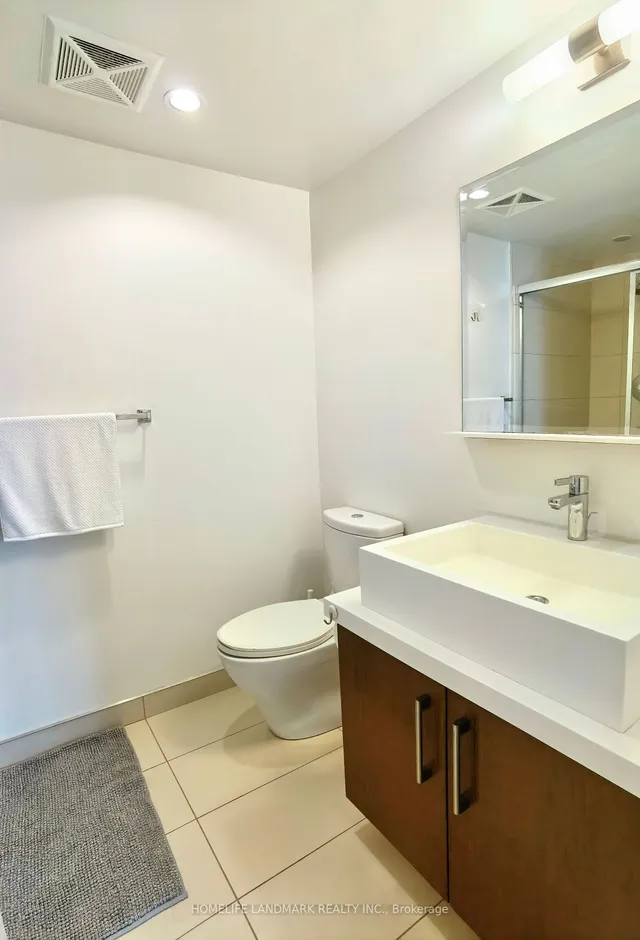 Primary image of 1080 Bay St Unit 1910