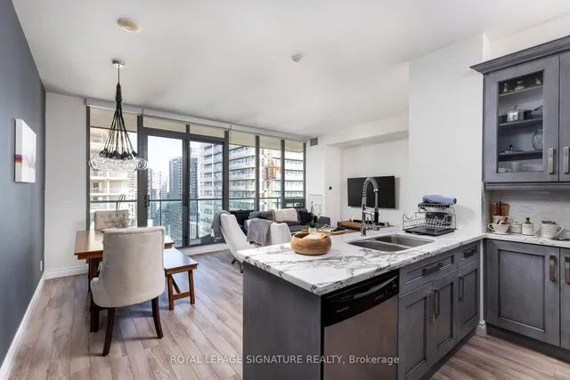 Additional image 5 of 33 Lombard St Unit 2006