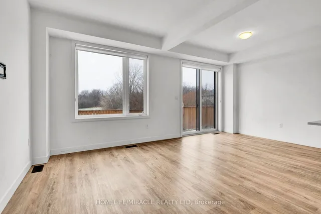 Additional image 12 of 166 MOUNT ALBION Rd Unit 15