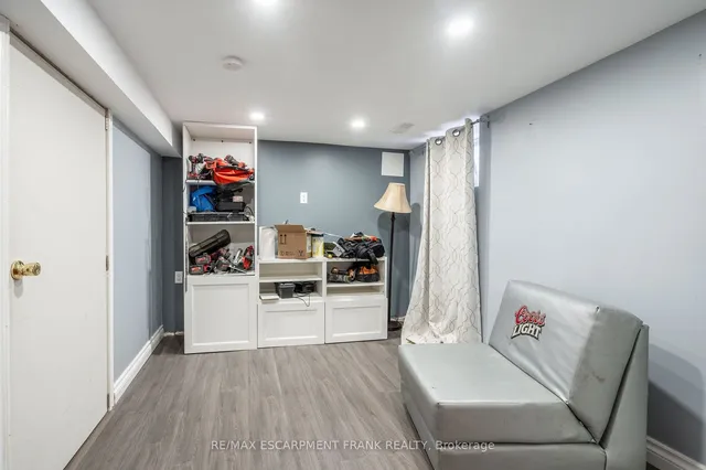 Additional image 35 of 32 East 23rd St