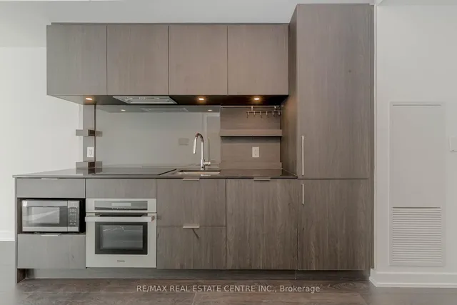 Additional image 14 of 28 Ann St Unit 310