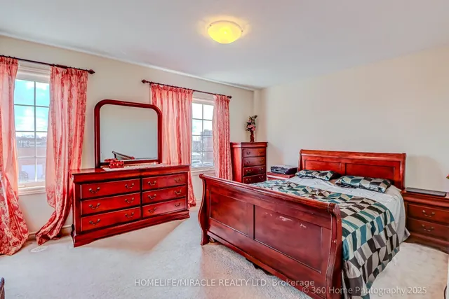 Additional image 18 of 135 GREENBRAE Crct