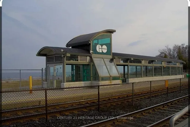 Additional image 40 of 92 East Ave