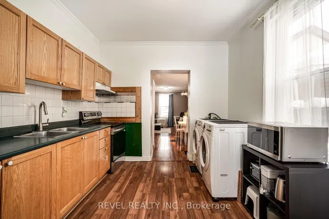 Additional image 22 of 51 Tisdale St