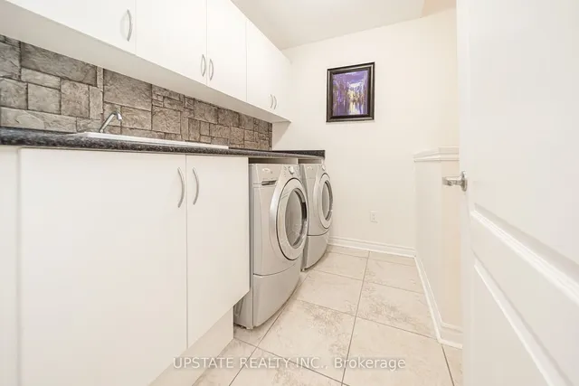 Additional image 8 of 10 Agincourt Circ