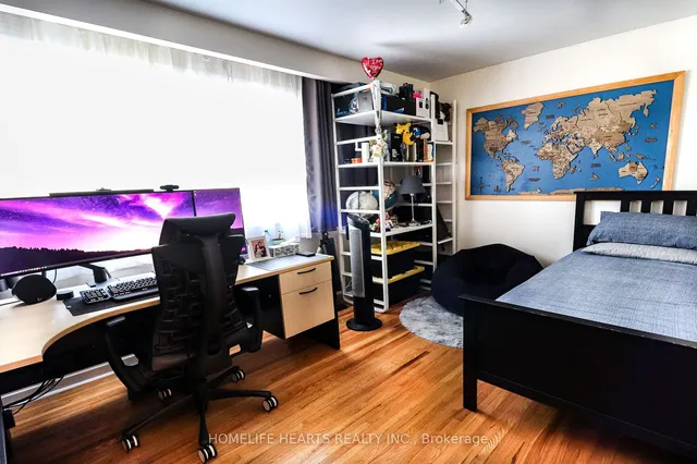 Additional image 11 of 30 Peterson Dr