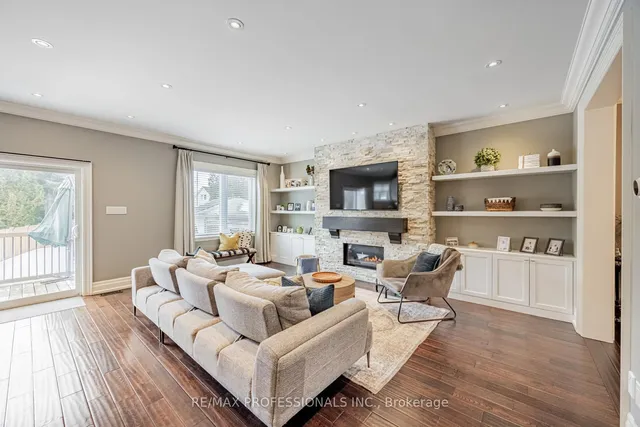 Additional image 12 of 54 Parkchester Rd