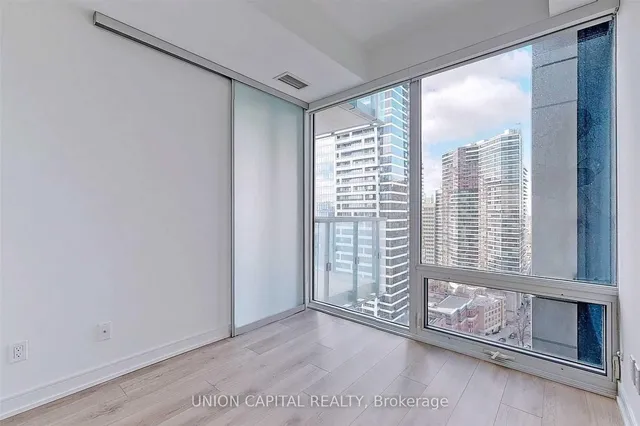 Additional image 6 of 3 Gloucester St Unit 2013