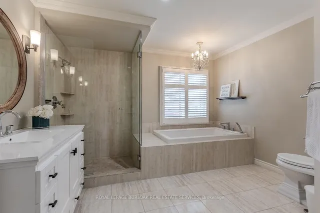 Additional image 31 of 2031 Foster Crt