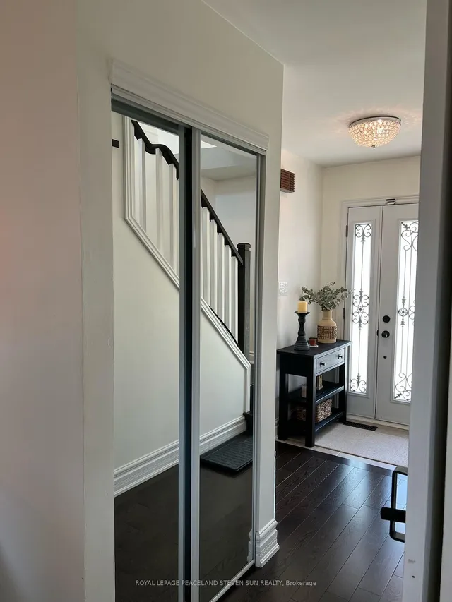 Additional image 3 of 28 Earlton Crt