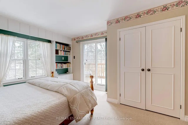 Additional image 26 of 847 FOREST GLEN Ave