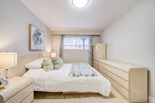 Additional image 19 of 100 Van Horne Ave