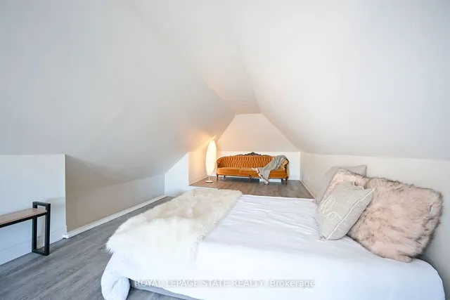 Additional image 25 of 200 Kensington Ave