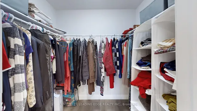 Additional image 35 of 49 Creekwood Dr