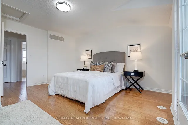 Additional image 32 of 171B Finch Ave