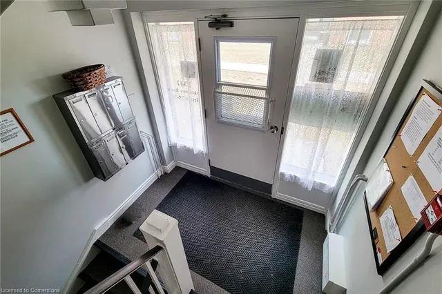 Additional image 12 of 1347 Lakeshore Rd Unit 37