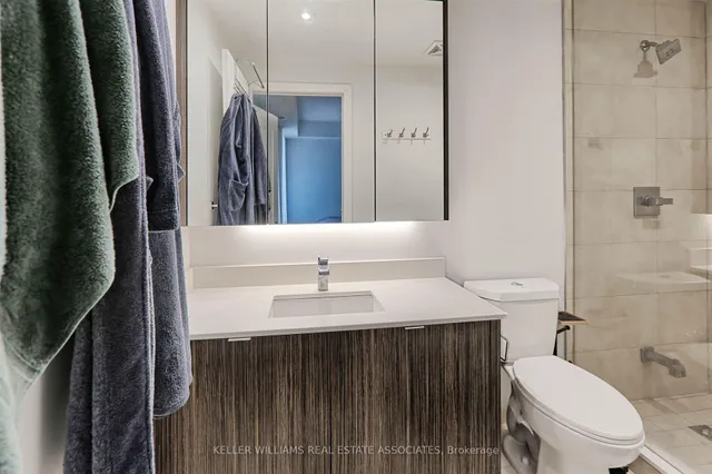 Additional image 12 of 15 Merchants' Wharf N/A Unit 303