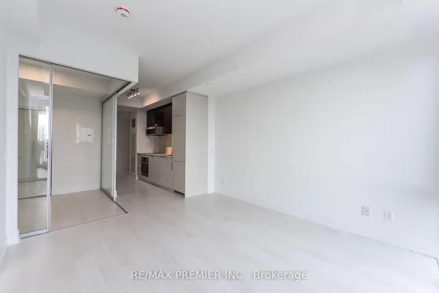 Additional image 18 of 308 Jarvis St Unit 914