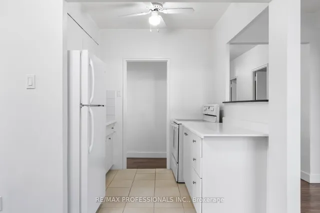 Additional image 17 of 740 Eglinton Ave Unit 404