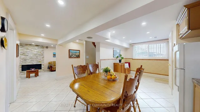 Additional image 25 of 75 Brewster Cres