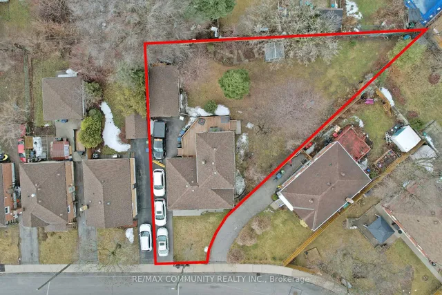 Additional image 38 of 142 Meighen Ave