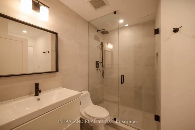 Additional image 17 of 500 Richmond St Unit 301