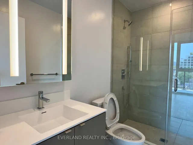 Additional image 12 of 500 Dupont St Unit 514