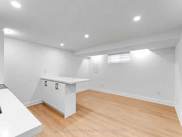 Additional image 38 of 857 Pape Ave