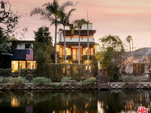 2405 Grand Canal Ct, Venice, CA 90291