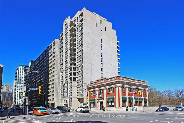 388 Bloor St Unit 802