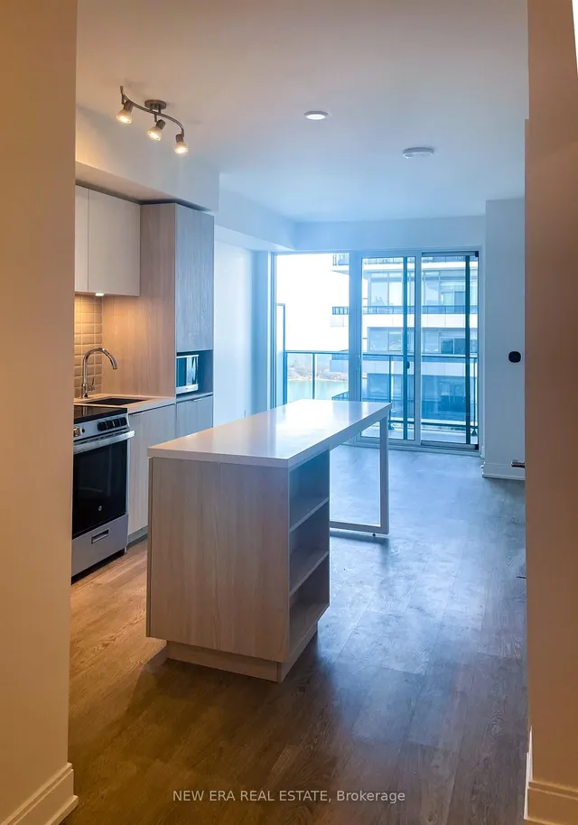 Additional image 3 of 70 Annie Craig Dr Unit 1405