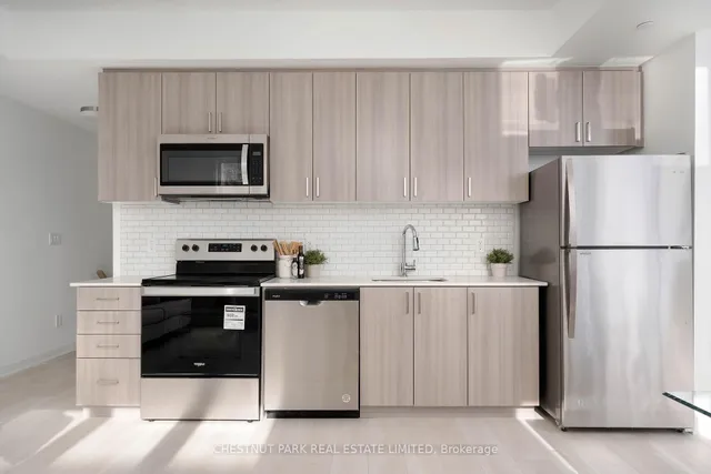 Additional image 18 of 4045 Hickory Dr Unit 8