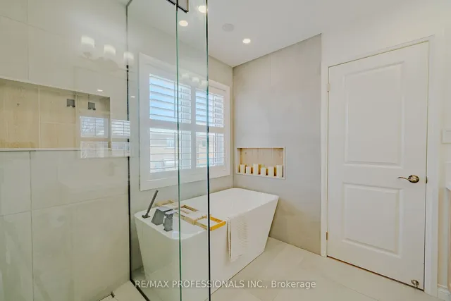 Additional image 34 of 297 Fellowes Cres