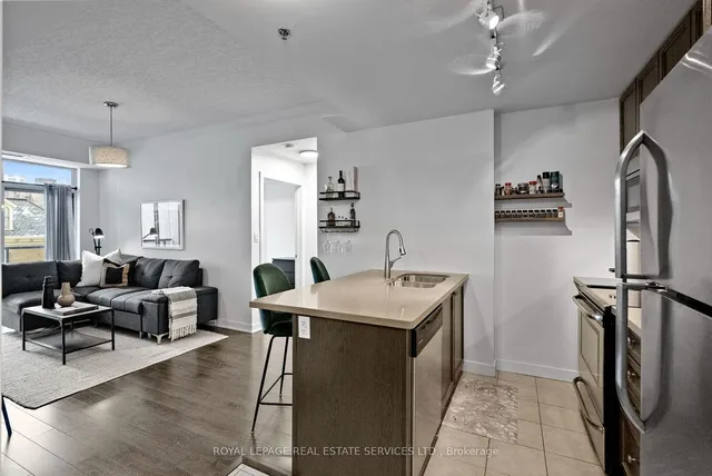 Additional image 4 of 90 Charlon Ave Unit 304