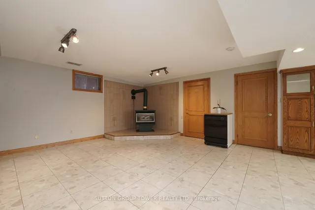 Additional image 37 of 531 Lauder Ave