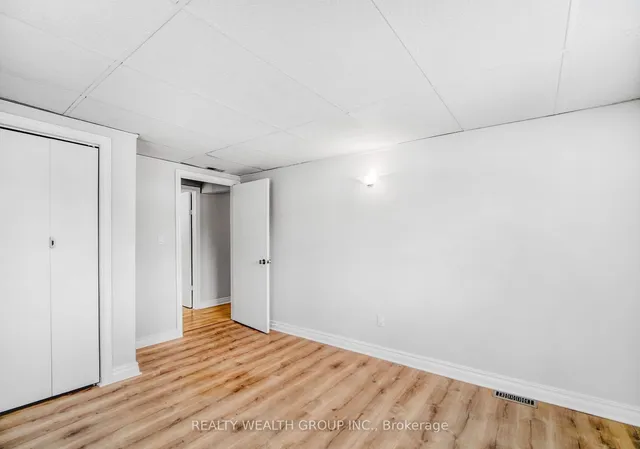 Additional image 18 of 322 Old Guelph Rd