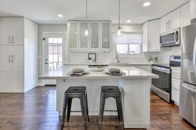 Additional image 7 of 4050 Dunmow Cres