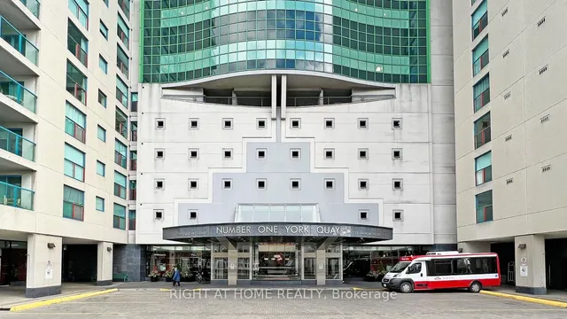 Additional image 9 of 77 Harbour Sq Unit 2412