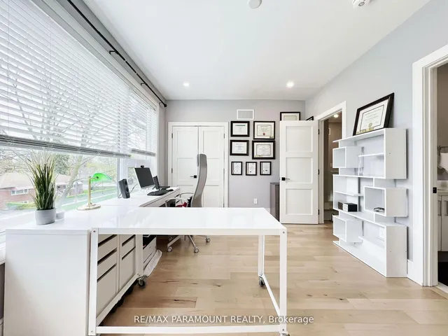 Additional image 23 of 4 Charleston Rd