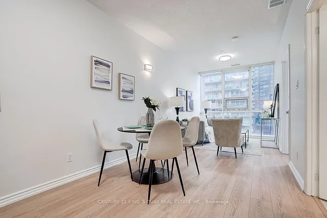 Additional image 14 of 393 King St Unit 808