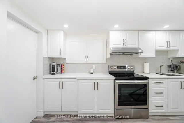 Additional image 40 of 55 Mallard Cres