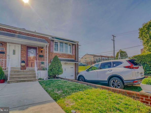 3600 Rayland Rd, Philadelphia, PA 19154