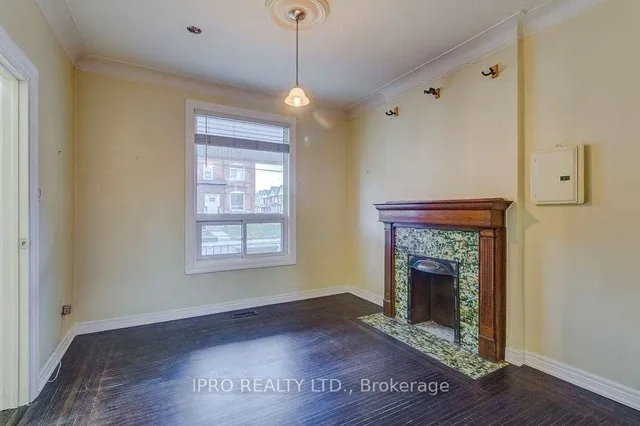 Additional image 22 of 219 Wentworth St