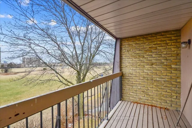 Additional image 9 of 111 Dollery Crt